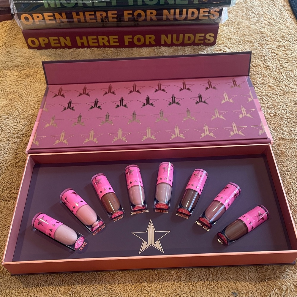 JEFFREE STAR Mini Nudes Bundle: Volume 2 - Picture 10 of 12